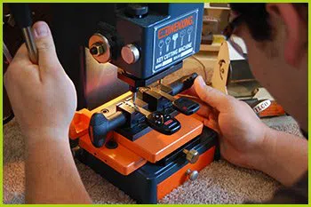 Expert Locksmith Services Miami, FL 305-894-5987 - 18-key-making